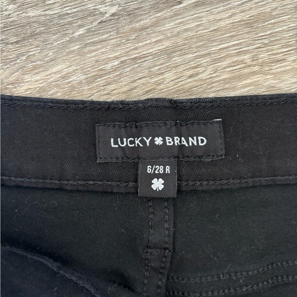 Lucky Brand Mid Rise Straight jeans - Picture 4 of 4